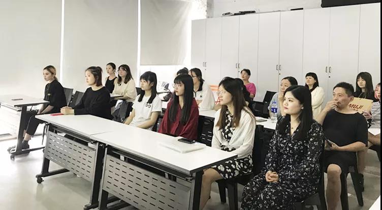 伯明翰城市大学中国预科2018-2019学年正式开学啦！
