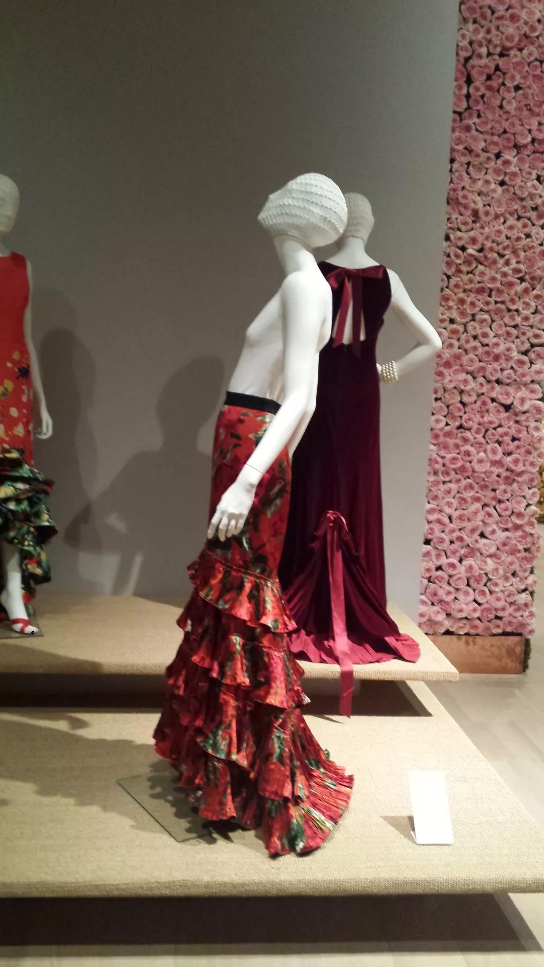 Vivienne westwood 在学校museum的展览