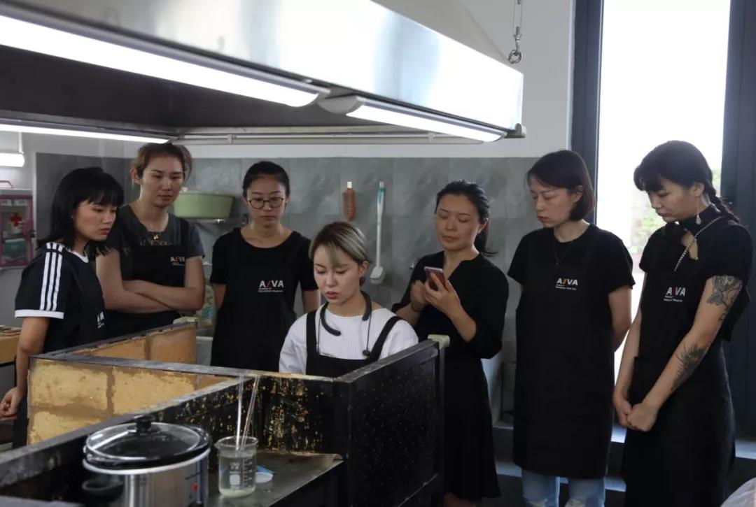 AIVA砂铸工坊现场
