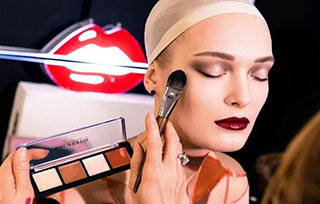 实习 | 全球奢侈品巨头LVMH旗下MAKE UP FOR EVER彩妆学院内推岗位来了！