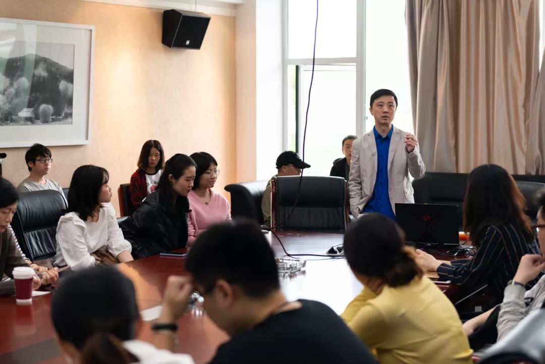 姜节泓教授在南京师范大学举行了一场学术讲座