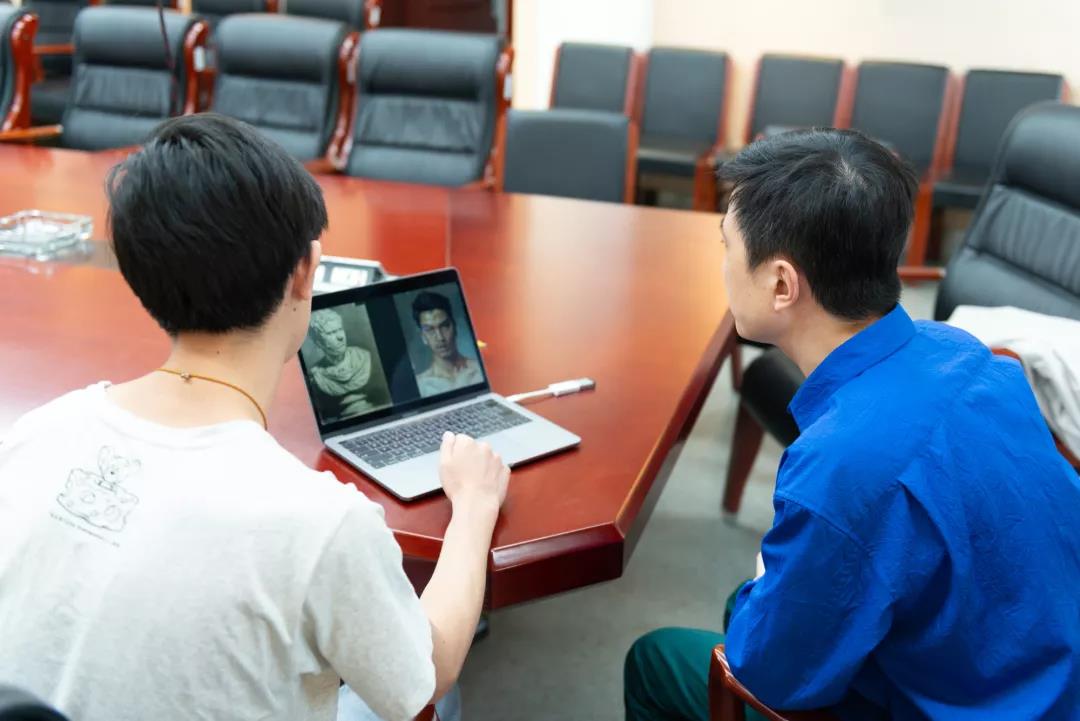 姜节泓教授在南京师范大学举行了一场学术讲座