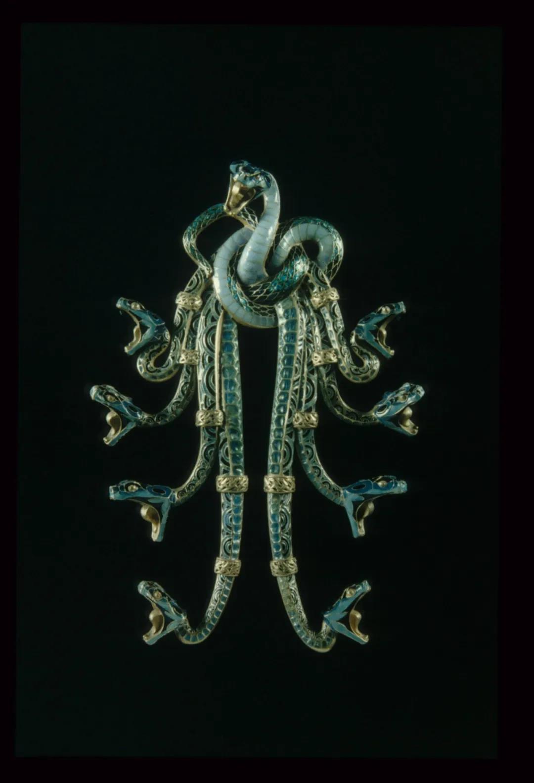 Brooch  Gold and enamel  René Lalique  1898-1899